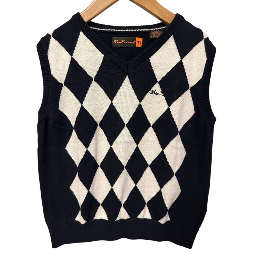 Ben Sherman Boys Navy Argyle Knit Sz. 5-6 yrs